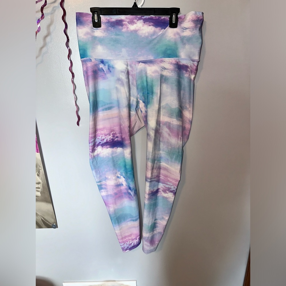Old Navy Powersoft Lavender Rainbow Legging
